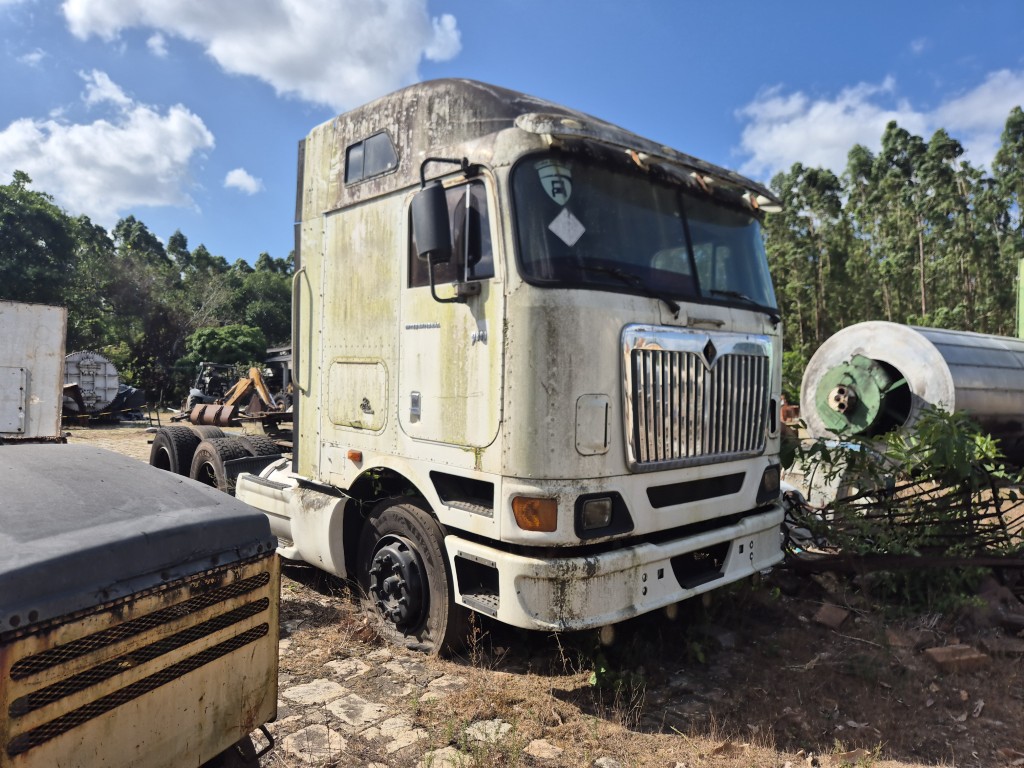 Caminhão Cavalo Mecanico Internacional Pro sleeper 4