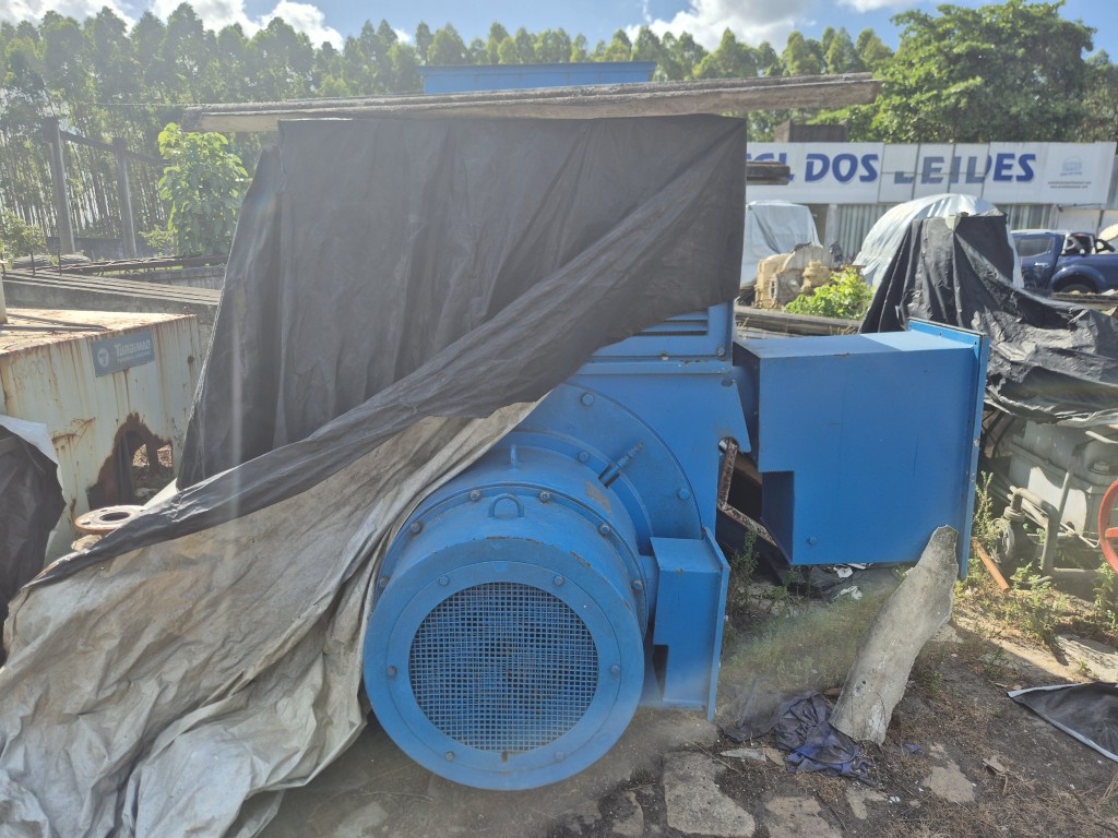 Gerador síncrono toshiba 2500 kva 2