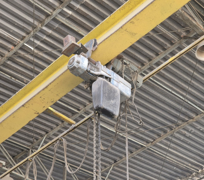 Ponte rolante demag, capacidade 2,5 ton, 15m de vão