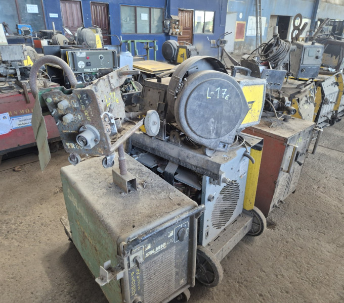 2 Máquinas de solda ESAB ORIGO MIG 408 E SOLMIG 470