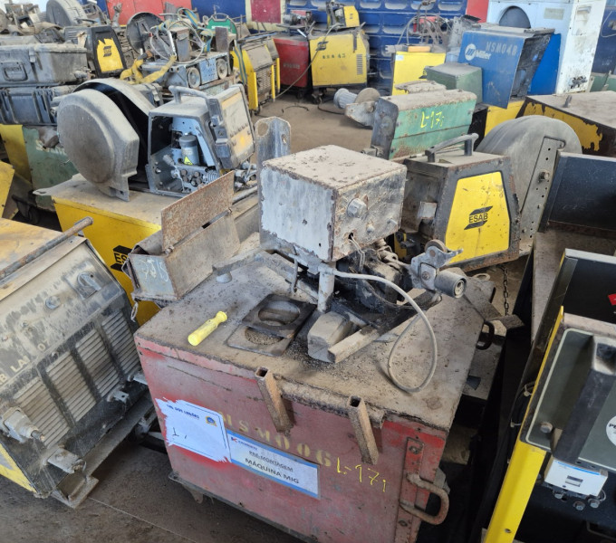 2 Máquinas de solda esab SOLMIG 370 E S/ID