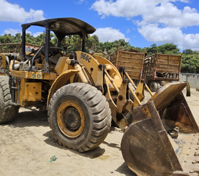 Máquina pesada Pá mecânica caterpillar 966c + peças novas de máquina 966 e 930