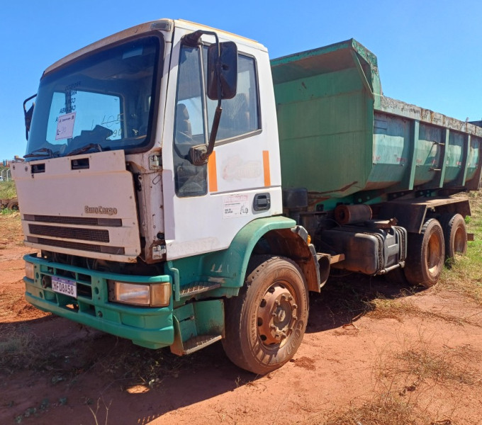 CAMINHÃO BASCULANTE IVECO EUROCARGO 260E25, PLACA: HFD-8058, ANO: 2010, FROTA: 903037 + Ativo I6C3