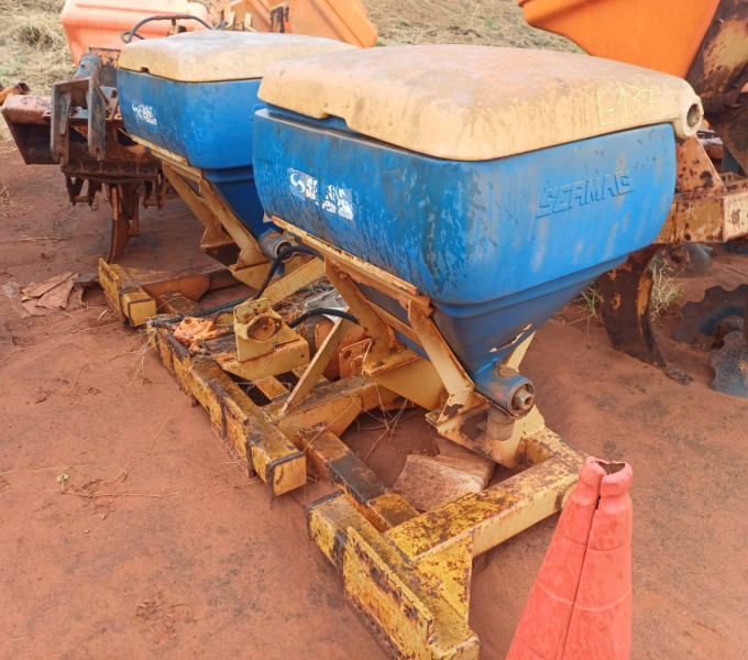 IMPLEMENTO PULVERIZADOR AZUL SERMAG