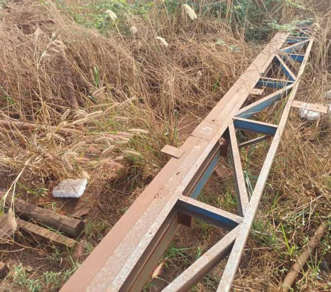 PORTÃO DE CORRER CHAPA C/ VIGA BARRA (foi sucaetado)