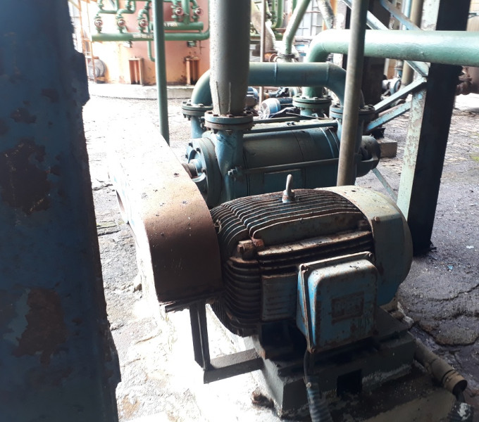 Conjunto Motor-Bomba 2 Estágios WEG 50Cv 550MB06