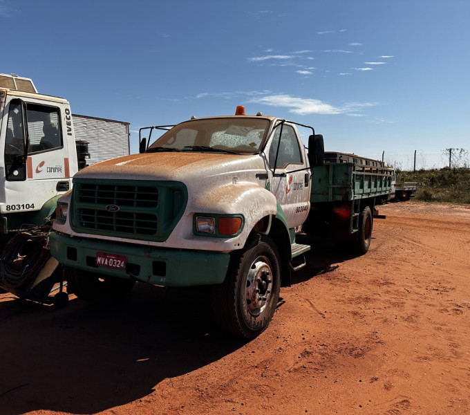 Caminhão carroceria, Ano: 2003, FORD F12000, Frota: 803040