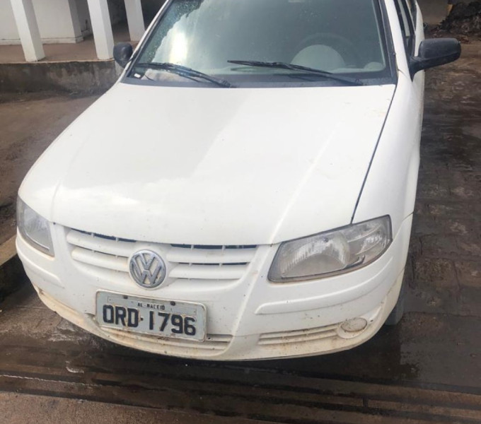 Veiculo automóvel VOLKSWAGEM GOL ORD-1796 C/ AR e Direção