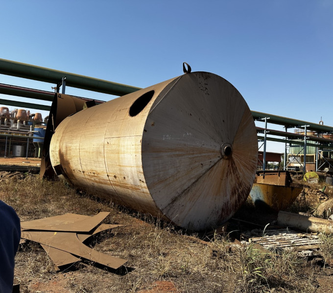 Tanque em AC 60m3 aprox, Tanque em AC 30m3 aprox + Item 23, Componentespara transmissão mecanica