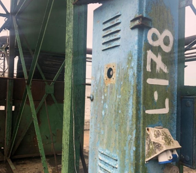 Quadro elétrico C/ tomadas p? maquinas de solda
