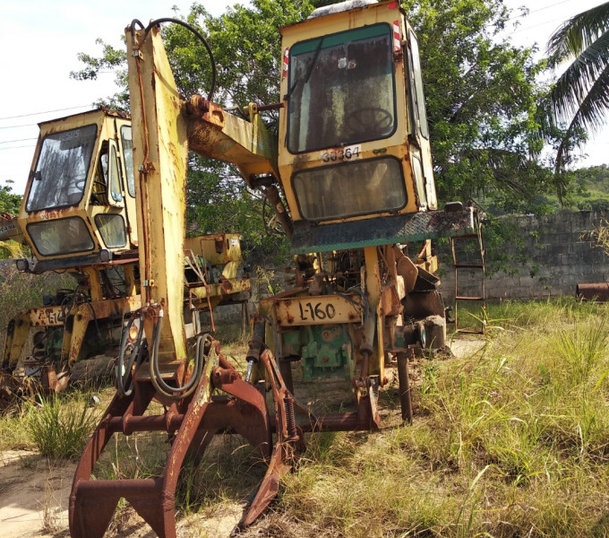 01 CARREGADEIRA SLC-JHON DEERE, ANO 2003 FROTA: 30364