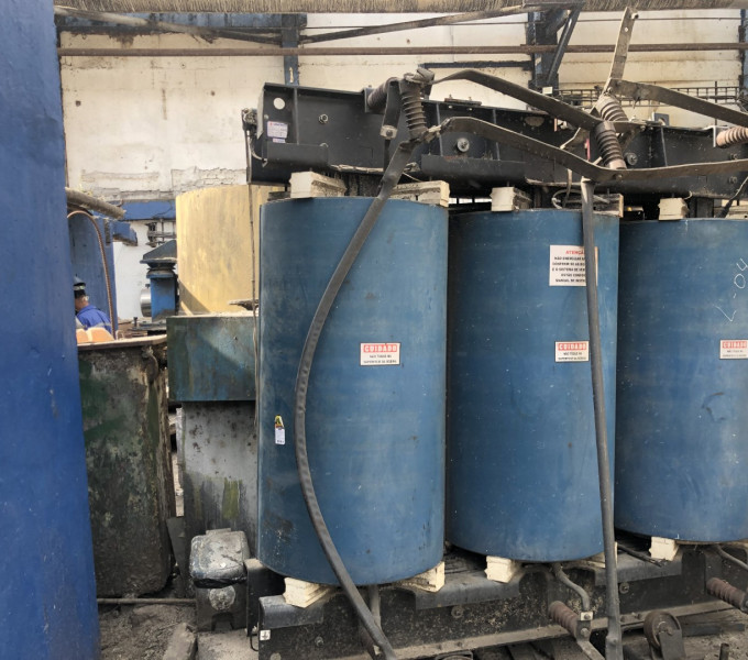 01 TRANSFORMADOR A SECO DE 2500 KVA – 13800/13800V (ISOLADOR) – CONTRAFO (QUEIMADO)