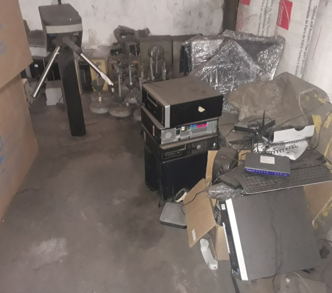 Televisor de tubo aprox. 31