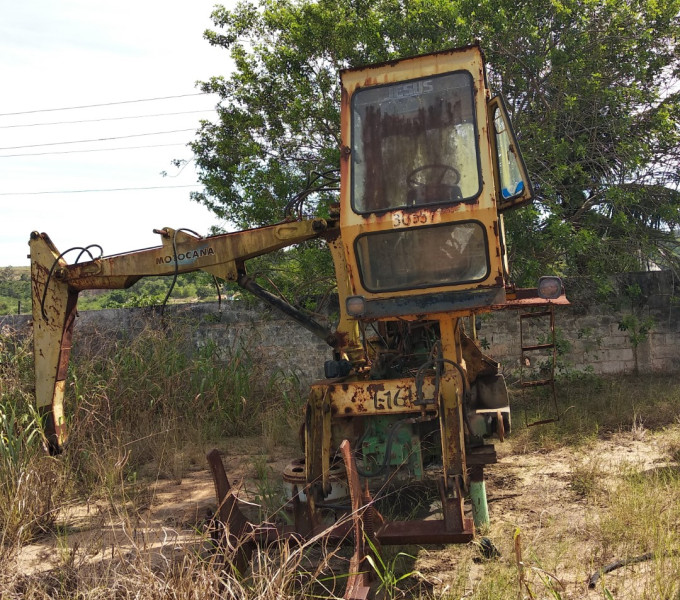 01 CARREGADEIRA SLC-JHON DEERE, ANO 2001 FROTA: 30357