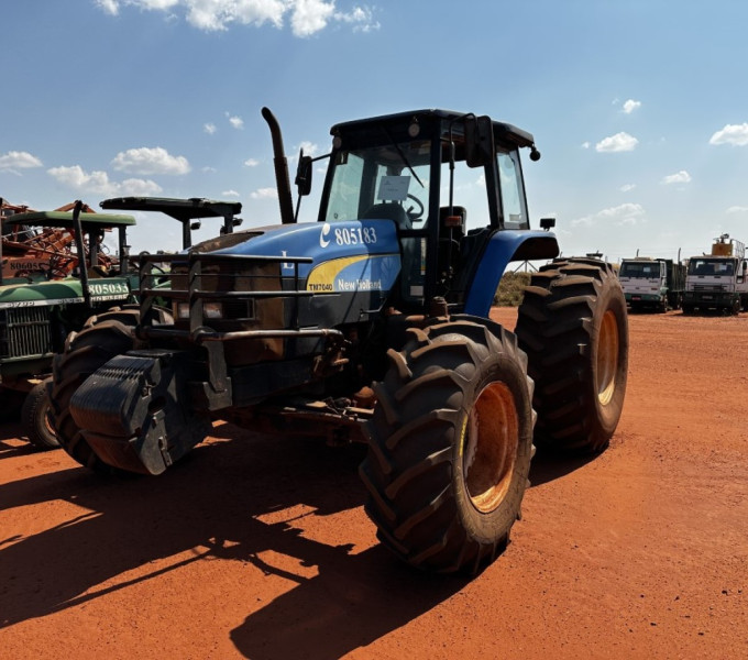 Trator de pneus New Holland TM47040-4, Ano: 2011, Frota: 805183