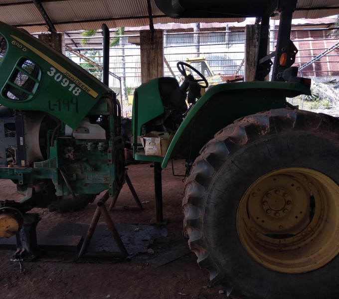01 TRATOR SLC-JHON DEERE, 107CV ANO 2011, FROTA: 30918