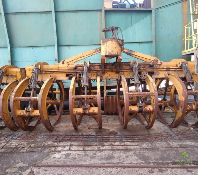 Garra hidráulica cap. 8t