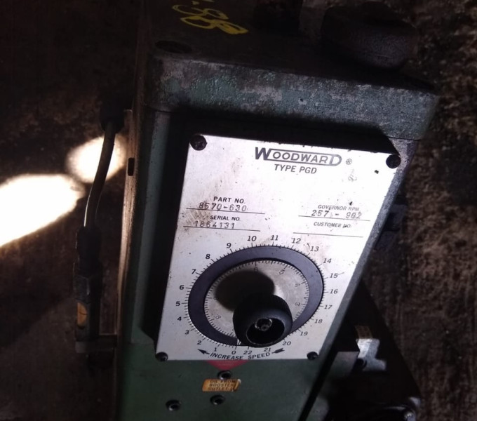 02 Regulador de velocidade Woodward PGB