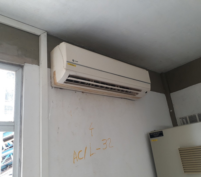 02 Ar-condicionado Trane tipo Split 18.000 BTUs