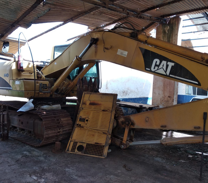 01 ESCAVADEIRA HIDRÁULICA CATERPILLAR, 2007 FROTA 40426