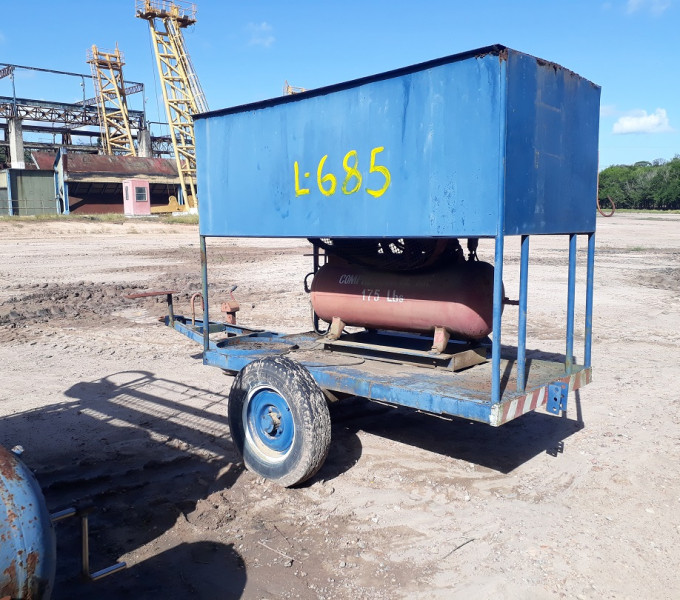 Carroça de 1 eixo C/ Compressor 175 Lbs
