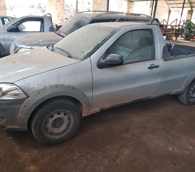 01 VEÍCULO FIAT STRADA WORKING OHH-7797, ANO 2013 FROTA: 10195