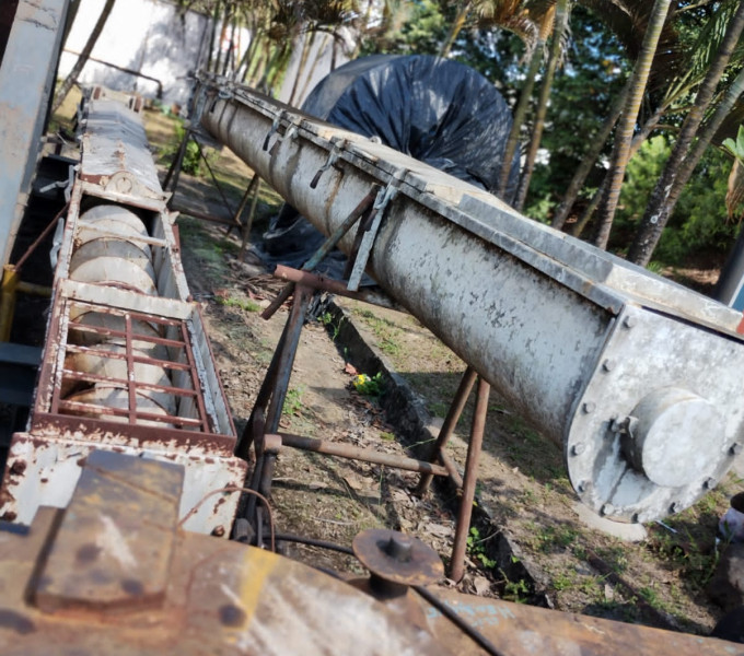 ROSCA TRANSPORTADORA DE GRÃOS.