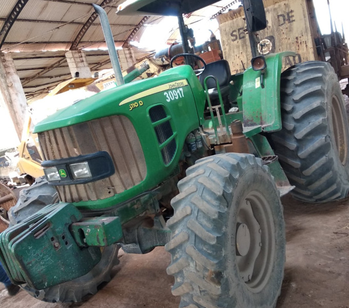 01 TRATOR SLC-JHON DEERE, 107CV ANO 2011, FROTA: 30917