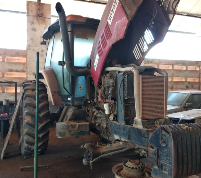 01 TRATOR CASE MXM, 180CV ANO 2009, FROTA: 30297