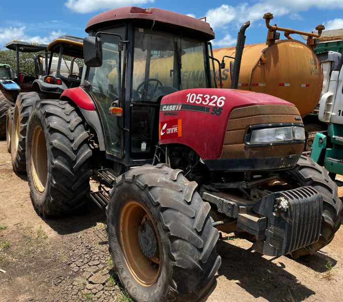 Trator Case Farmall 95,cabinado, 2012, Frota: 105326