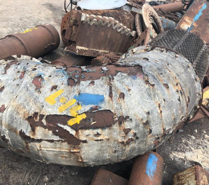 Diversas Sucatas de bombas centrifugas e uma sucção p/ bomba de captação