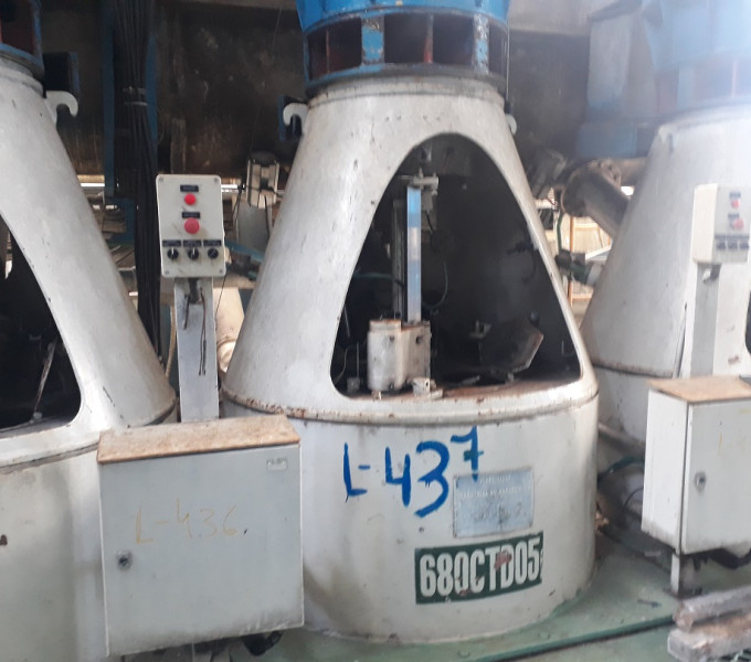 Separadora Centrifuga Descontinua P/ Açúcar Fives Lille C-221; TAG: 680CTD05