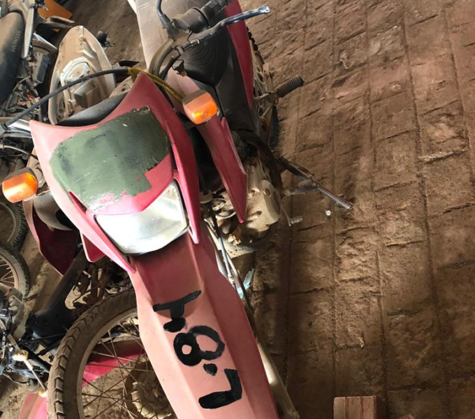 Motocicleta Honda Bros NXS NMM-4457