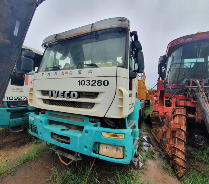 Caminhão Iveco 720T42TN cor: Branco, Placa: NYC-0347, Ano/Mod: 2011/2012, N° Frota: 103280