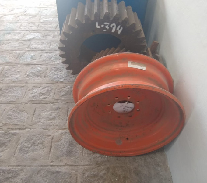 2 pinhões e 1 roda novos