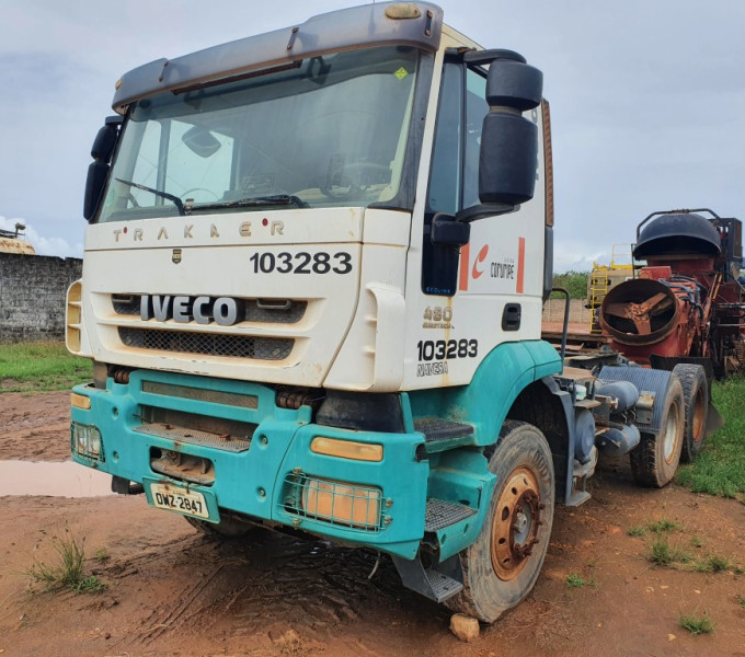 Caminhão Iveco TRAKKER 740T48T, Branco, Placa: OWZ-2847, Ano 2013, Frota: 103283