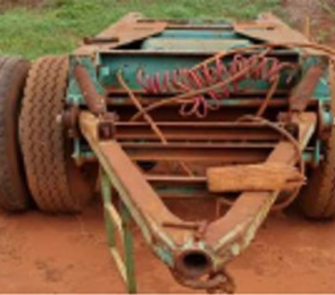 Implemento Dolly, Frota: 816074  (MINAS GERAIS)