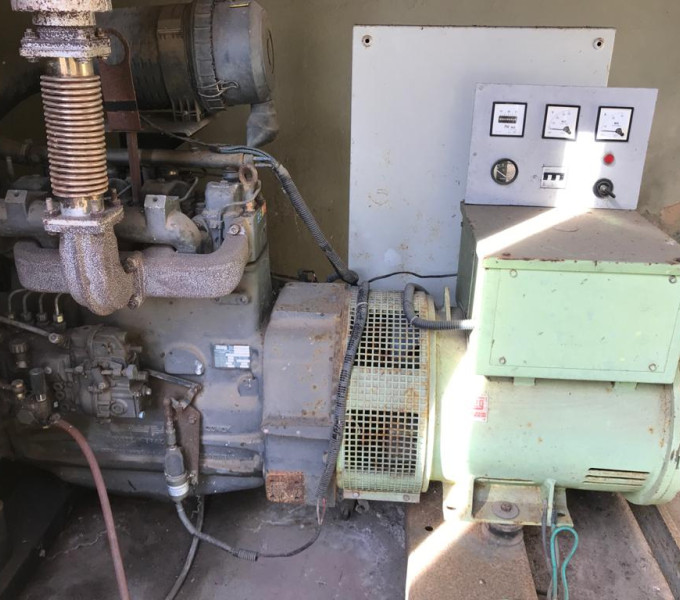 GERADOR Á DIESEL WEG COMPLETO C/ PAINEL, MOTOR MWM