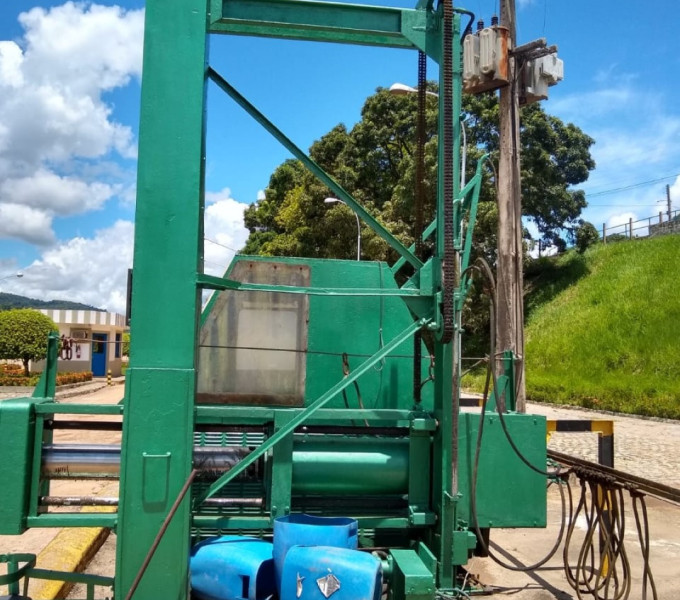 Sonda Horizontal Codistil C/ painel elétrico e motor 15Cv