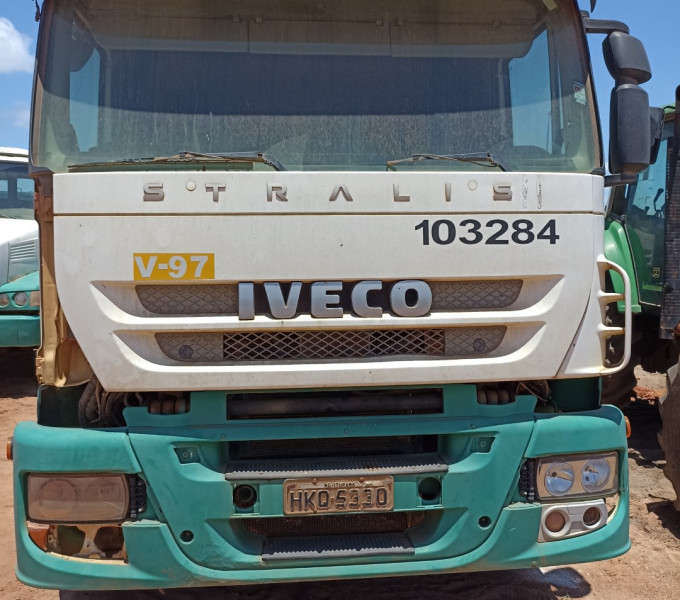 Caminhão cavalo mecanico Iveco 800S48, 2012, Placa HKQ-5330, Frota: 103284