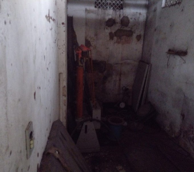 2 Tps de 15Kv, Disjuntor de 15Kv, 01 resistência p/ motor de 60Cv, 1 painel de fibra, isoladores epóxi e vários para-raios