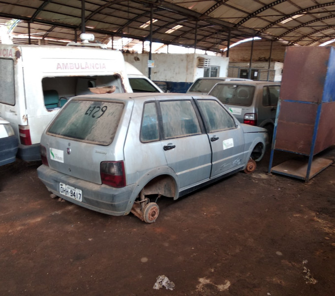 01 VEÍCULO FIAT UNO/MILLE FIRE WAY ECONOMIC OHH-9417, ANO 2013 FROTA: 10203