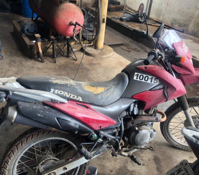 Motocicleta Honda Bros ES NXR 150cc, NMO - 5268, ano 2011/12