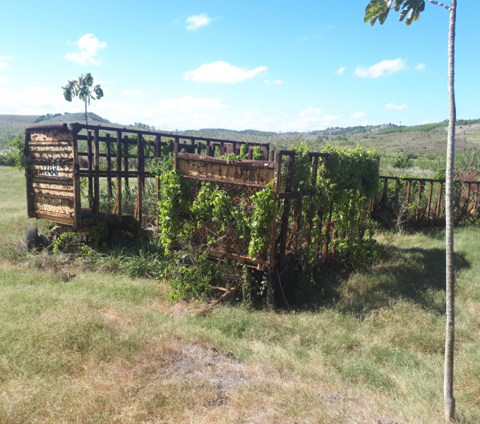 01 REBOQUE ABERTO – 8,00M FROTA: 708