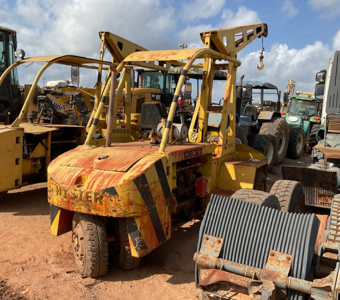 Maquina Guincho Hyster Karry, 1979, Frota: 106027