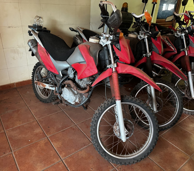 Motocicleta Honda Bros NXR 150cc, Ano 2010, Placa: HMU-9112,Frota: 804021