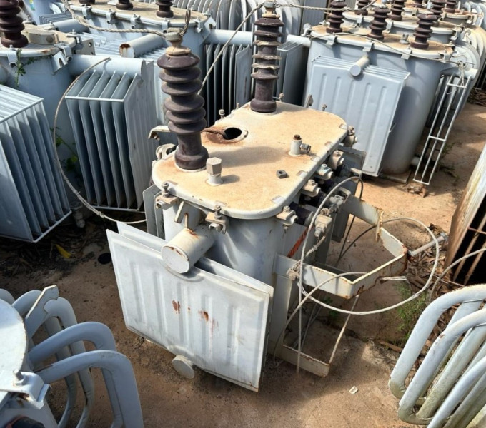 Transformador trifásico WEG 112,5KVA