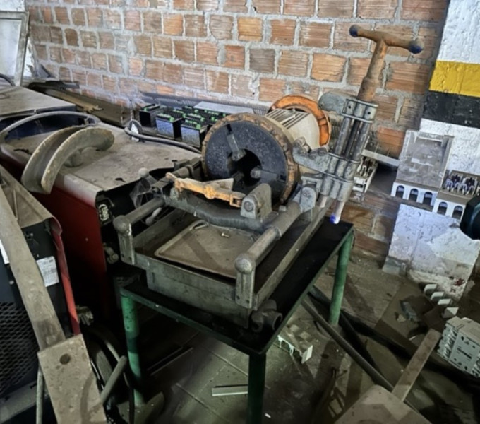 EQUIPAMENTO DE TORNEARIA