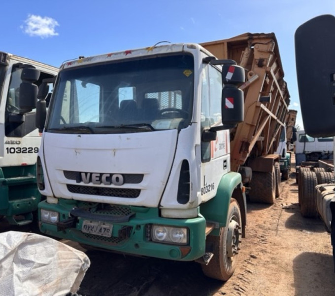 CAMINHÃO IVECO 260E28 C/ Transbordo hidraulico, 2014, FROTA: 803216