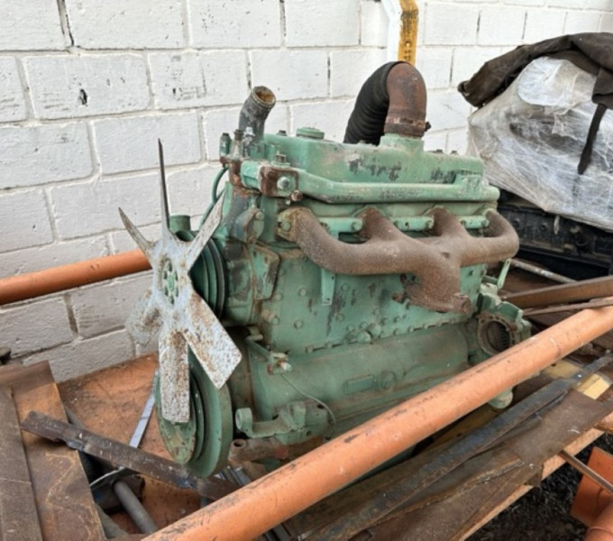MOTOR CAMINHÃO Mercedez 352